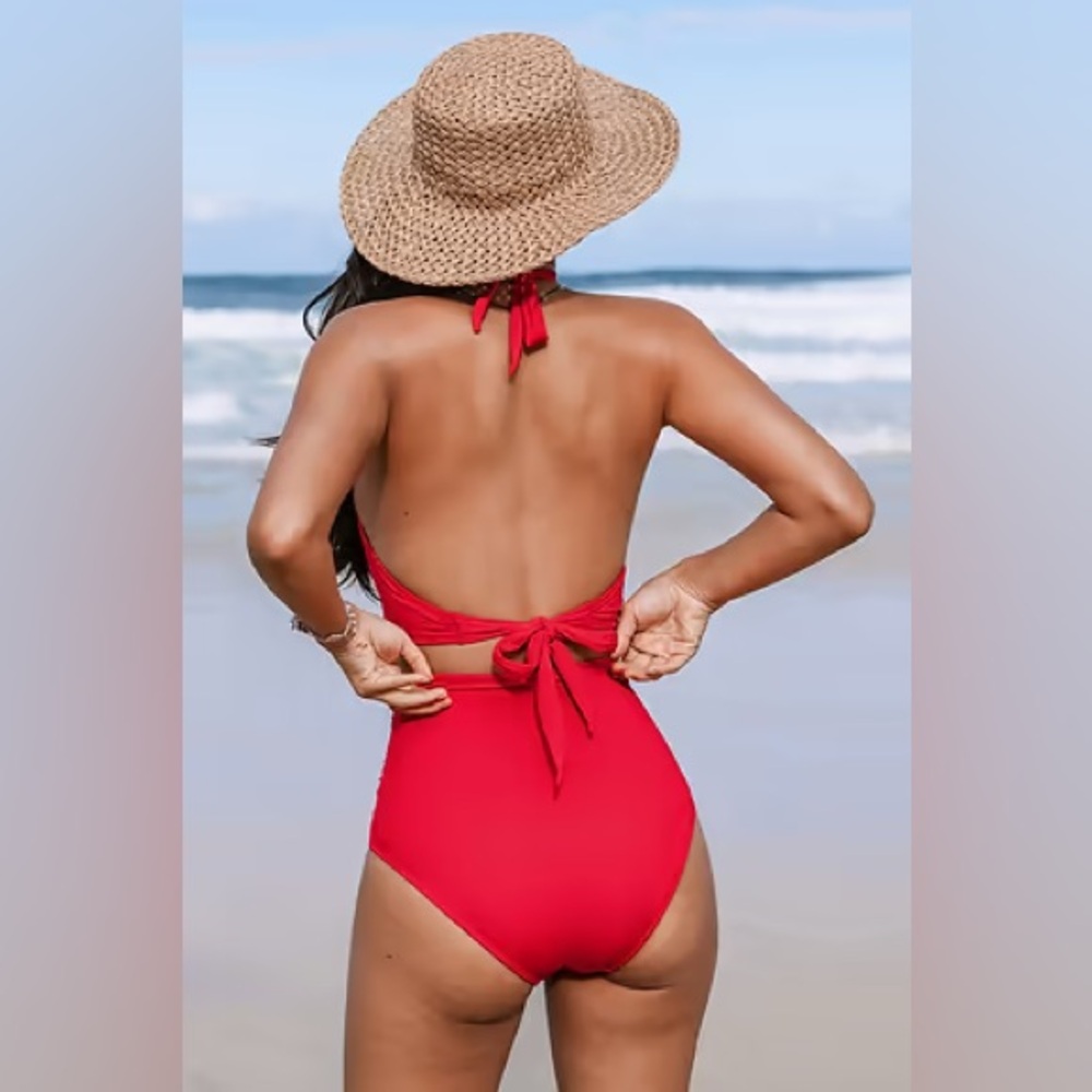 Cupshe Red Ruffled Bikini Set - Picture 2 of 5